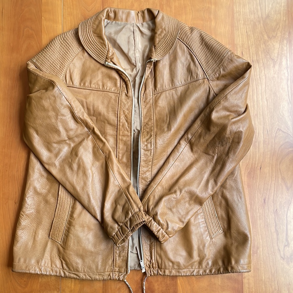 Vintage 1980s Handmade Lightweight, Lined, Women's Leather Jacket Size L